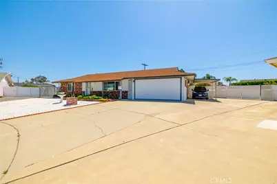 28610 Pebble Beach Dr, Menifee, CA 92586 - Photo 4