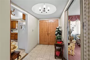 301 E Buckthorn St, Inglewood, CA 90301 - Photo 4