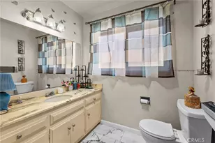 301 E Buckthorn St, Inglewood, CA 90301 - Photo 22