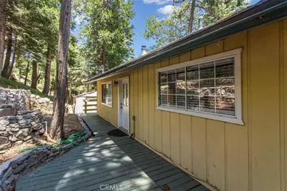 24702 Nestal Court, Crestline, CA 92325 - Photo 8