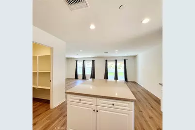 16625 Indian Summer, Victorville, CA 92395 - Photo 12