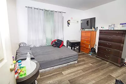 6911 Compton, Los Angeles, CA 90001 - Photo 2