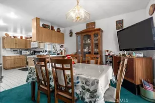 13662 Calzado Ct, Victorville, CA 92392 - Photo 8