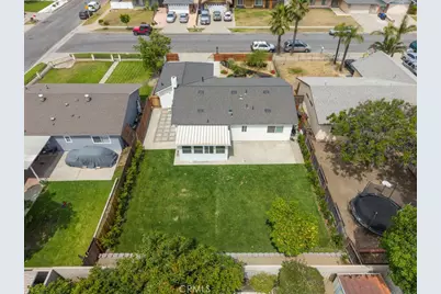 7465 Palo Verde Ave, Fontana, CA 92336 - Photo 20