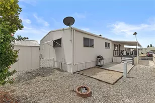 9391 California Ave, Riverside, CA 92503 - Photo 18