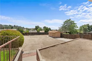 33227 Ave D, Yucaipa, CA 92399 - Photo 38