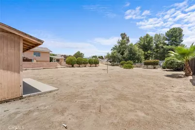 33227 Avenue D, Yucaipa, CA 92399 - Photo 40
