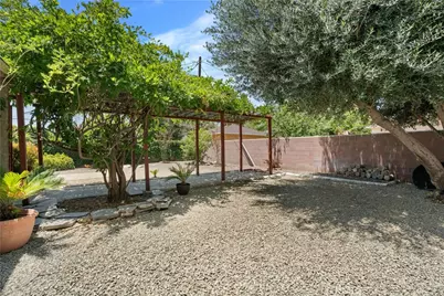 280 Montrose, San Bernardino, CA 92404 - Photo 30
