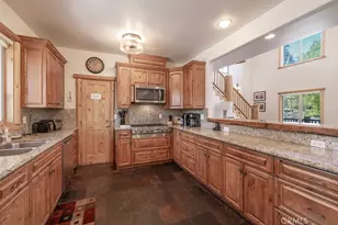 42348 Eagle Ridge Dr, Big Bear Lake, CA 92315 - Photo 26