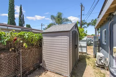 6763 6763 Lynwood Way, Highland, CA 92346 - Photo 2