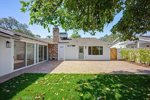 109 E Francis St, Corona, CA 92879 - Photo 32