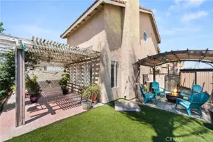 11394 Azure Ct, Fontana, CA 92337 - Photo 32