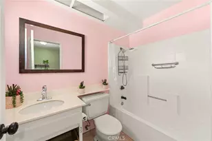 11394 Azure Ct, Fontana, CA 92337 - Photo 24