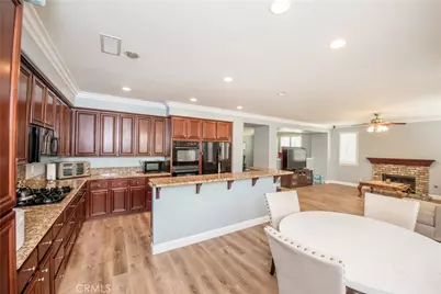 2815 Douglas Way, Corona, CA 92882 - Photo 2
