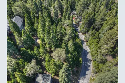 413 Merrimack, Lake Arrowhead, CA 92352 - Photo 4