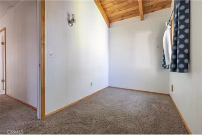 315 San Bernardino, Sugarloaf, CA 92386 - Photo 14