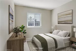 181 Yorktown Ln, Costa Mesa, CA 92626 - Photo 12