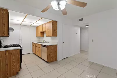 1324 Brentwood #B, Corona, CA 92882 - Photo 8