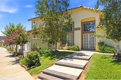 886 Oakland Hills, Banning, CA 92220 - Photo 2