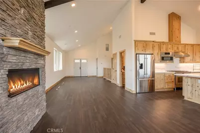 851 Madera, Lake Arrowhead, CA 92352 - Photo 2