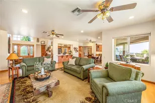 35102 Persimmon, Yucaipa, CA 92399 - Photo 10