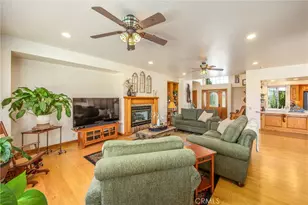 35102 Persimmon, Yucaipa, CA 92399 - Photo 16