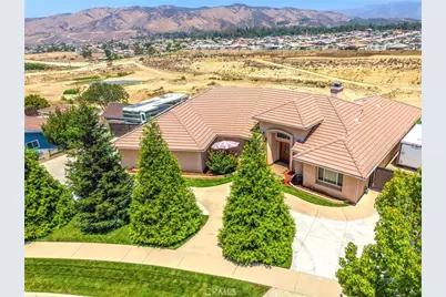 35102 Persimmon, Yucaipa, CA 92399 - Photo 4