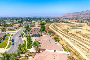 35102 Persimmon, Yucaipa, CA 92399 - Photo 70