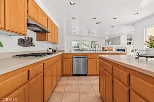 6976 Cataba, Oak Hills, CA 92344 - Photo 12