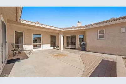 6976 Cataba, Oak Hills, CA 92344 - Photo 38