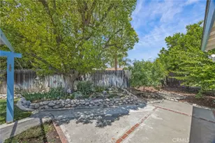 1171 Canyon View Ln, Colton, CA 92324 - Photo 34