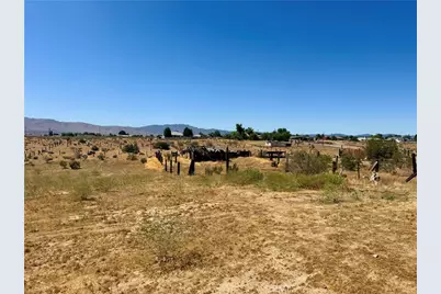 18393 Mojave, Hesperia, CA 92345 - Photo 24