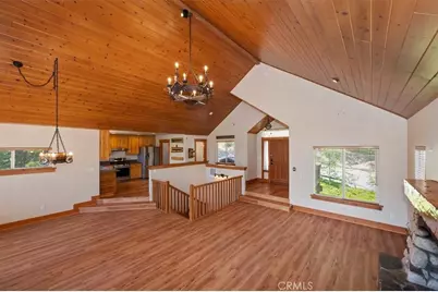 992 Sandalwood, Lake Arrowhead, CA 92352 - Photo 16