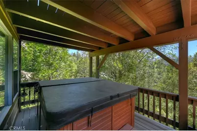 992 Sandalwood, Lake Arrowhead, CA 92352 - Photo 32