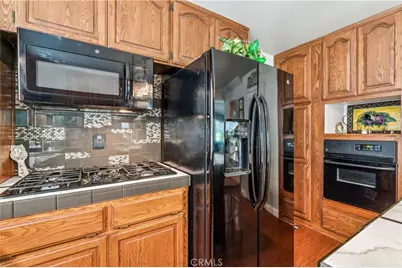628 Grass Valley Road, Lake Arrowhead, CA 92352 - Photo 14