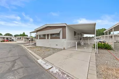 9391 California Ave #17, Riverside, CA 92503 - Photo 2