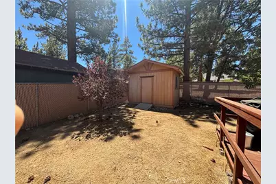 329 Downey, Big Bear City, CA 92314 - Photo 28