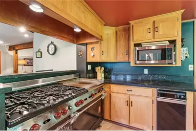 781 Lake, Lake Arrowhead, CA 92352 - Photo 14