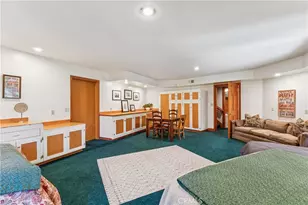 781 Lake, Lake Arrowhead, CA 92352 - Photo 36