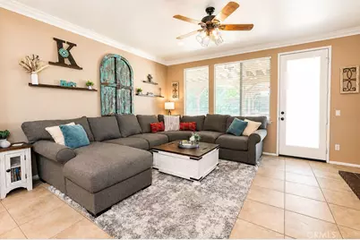 27744 Crestknoll Court, Murrieta, CA 92563 - Photo 16