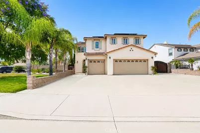 27744 Crestknoll Court, Murrieta, CA 92563 - Photo 2