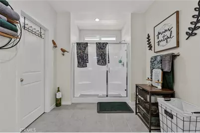 31962 Chagall, Yucaipa, CA 92399 - Photo 20