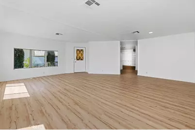 1462 Rainbrook Way, Corona, CA 92882 - Photo 8