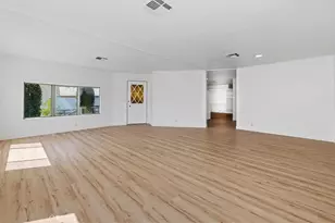 1462 Rainbrook Way, Corona, CA 92882 - Photo 8