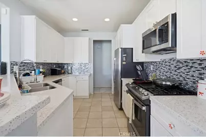 11758 Galewood, Adelanto, CA 92301 - Photo 16