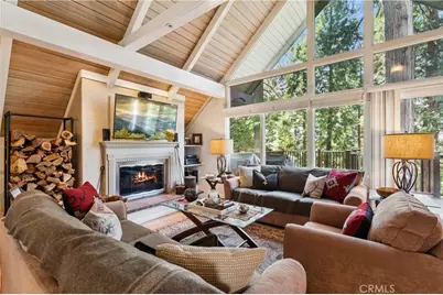 111 Grizzly, Lake Arrowhead, CA 92317 - Photo 2