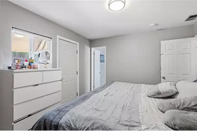 19027 Stroh Avenue, Corona, CA 92881 - Photo 14
