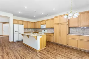 35653 Oak Creek, Yucaipa, CA 92399 - Photo 14