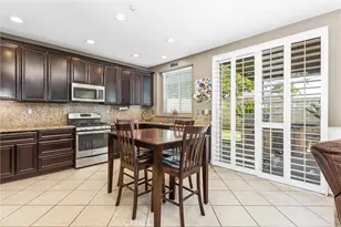 28575 Cherokee Rose, Highland, CA 92346 - Photo 12