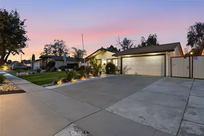 871 W Francis, Corona, CA 92882 - Photo 48